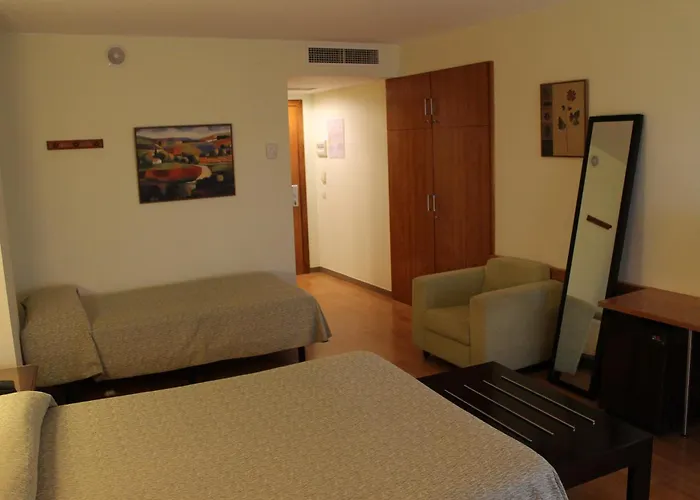 Flora Parc Отель 3*