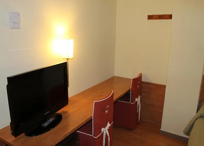 Flora Parc Отель 3*