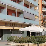 Flora Parc 3*