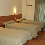 Flora Parc 3*