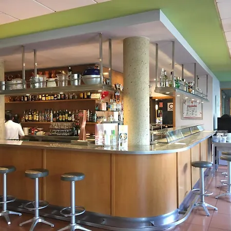 Flora Parc Hotel Castelldefels