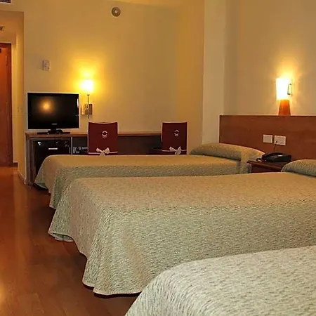 Flora Parc 3*