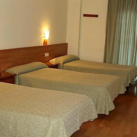 Flora Parc Hotel Castelldefels