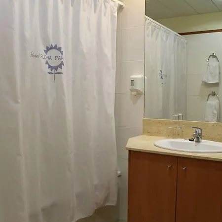 Flora Parc Hotel 3*